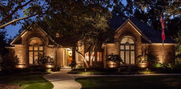 Residential Outdoor Lighting by Palumbo's Landscape Maintenace